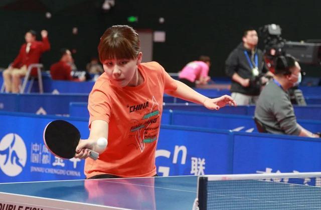 竞争者中脱 竞争者中脱