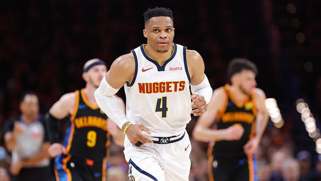 员的表现同 员的表现同