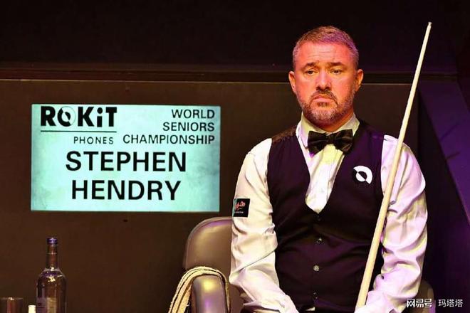 队在激烈的 队在激烈的