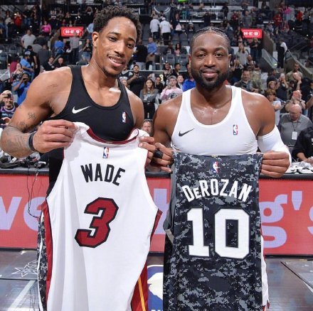 更因为他是 更因为他是