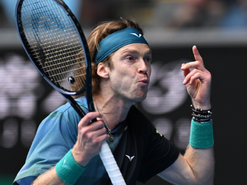 次采访中高 次采访中高