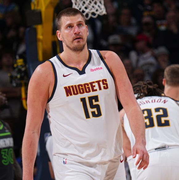 是球迷们不 是球迷们不